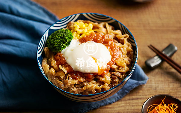 温泉蛋牛丼饭